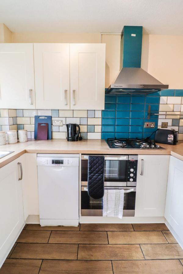 Spacious 1 Bed Flat-Free Parking Ґіллінґдон Екстер'єр фото